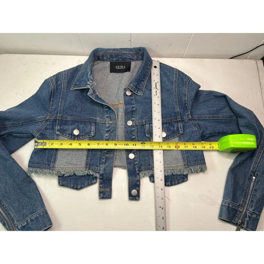 AKIRA Cropped Denim Jacket Raw Hem Distressed Patchwork Blue Jean Jacket SIZE M